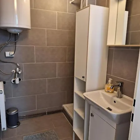 Flataid Elisabethinergasse Naehe Bahnhof * Štýrský Hradec