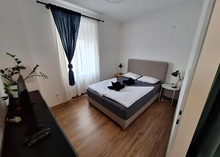 Flataid Elisabethinergasse Naehe Bahnhof 公寓 *